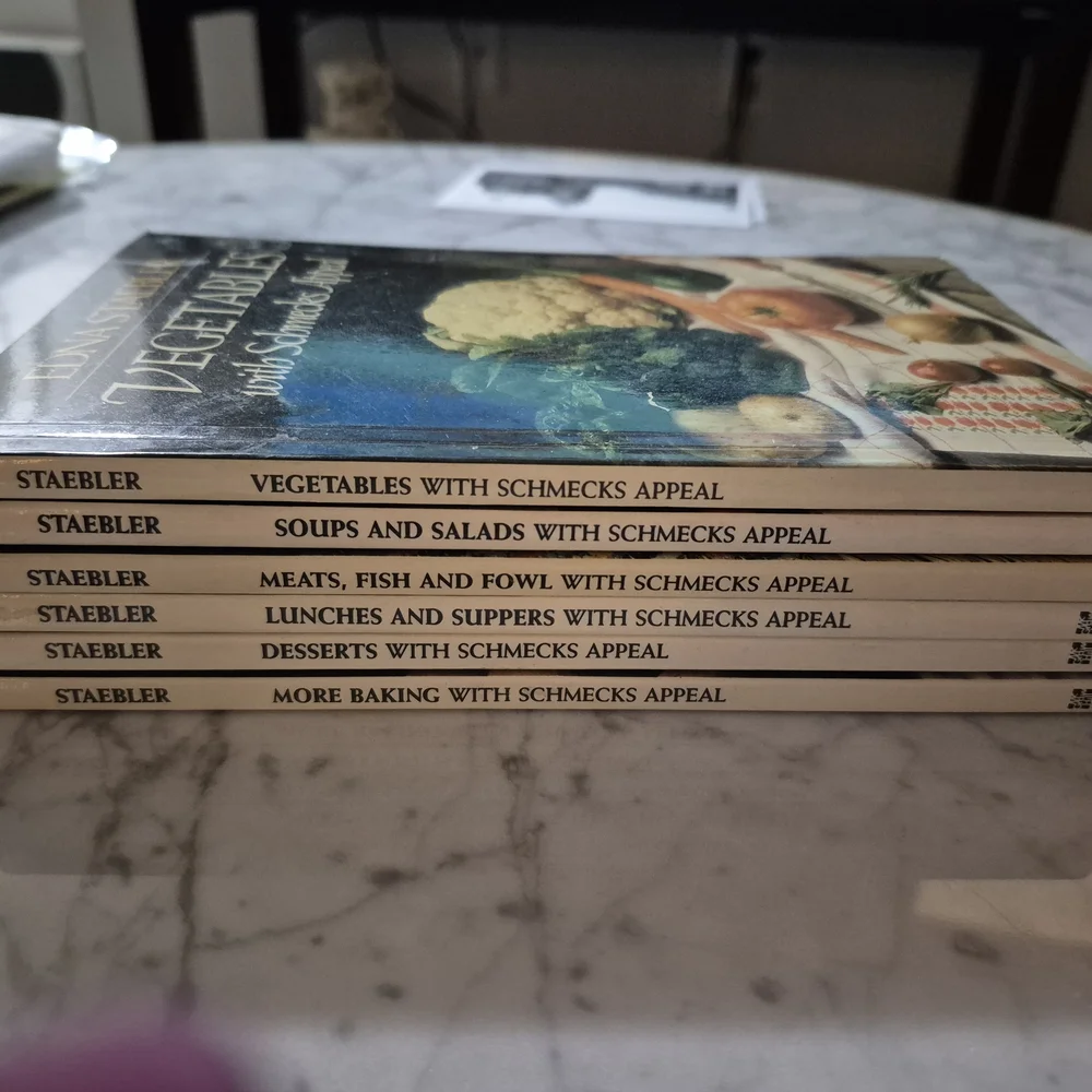 Staebler Cookbook Collection - Picture 1 of 16